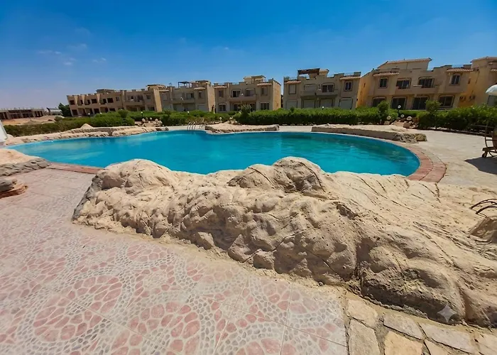 & Pool View - * Ras Sedr
